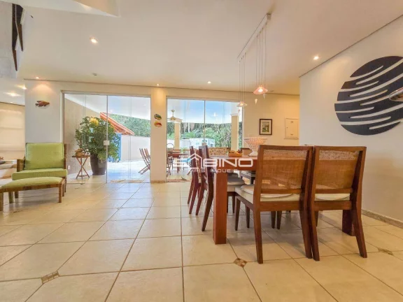 Imagem Belíssima casa à venda, com 5 Dormitórios 3 Suítes 310m2 de área útil - Riviera de São Lourenço - Bertioga S/P