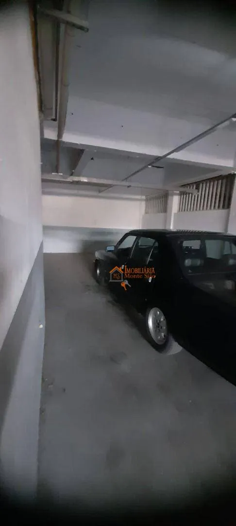 Imagem Sobrado com 3 dormitórios à venda, 300 m² por R$ 1.400.000,00 - Parque Renato Maia - Guarulhos/SP