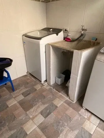 Imagem Casa à venda 2 Quartos, 1 Suite, 2 Vagas, 250M², Parque Senhor do Bonfim, Taubaté - SP