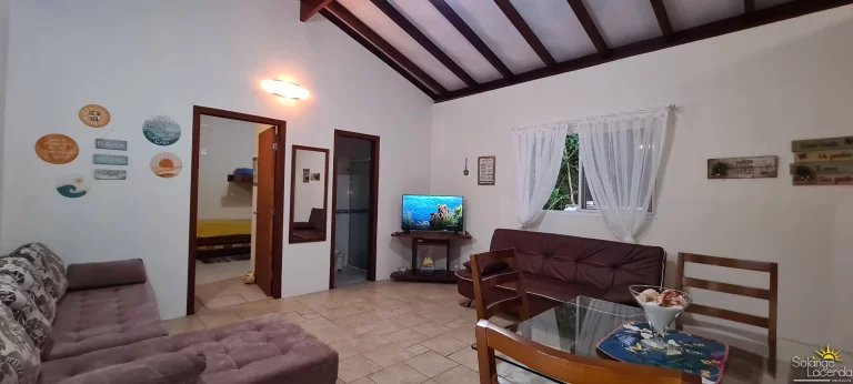 Imagem Casinha Azul - 500 Metros da Praia da Almada - 2 Suítes - Deck e Churrasqueira.