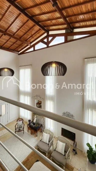 Imagem "Exclusiva Casa de Alto Padrão no Residencial Moinho de Vento - Valinhos/SP com Vista Deslumbrante"