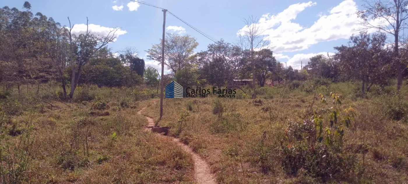 Imagem Chácara para Venda em Cidade Ocidental, Área Rural de Cidade Ocidental, 3 dormitórios, 1 banheiro, 2 vagas