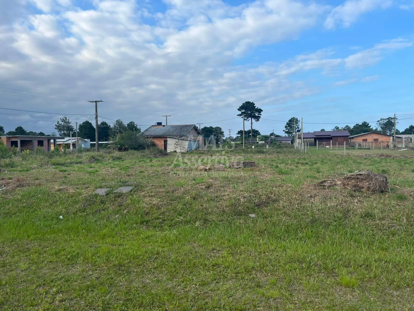 Imagem Excelente terreno à venda em Balneário Atlântico, Arroio do Sal/RS - 1,4km do mar