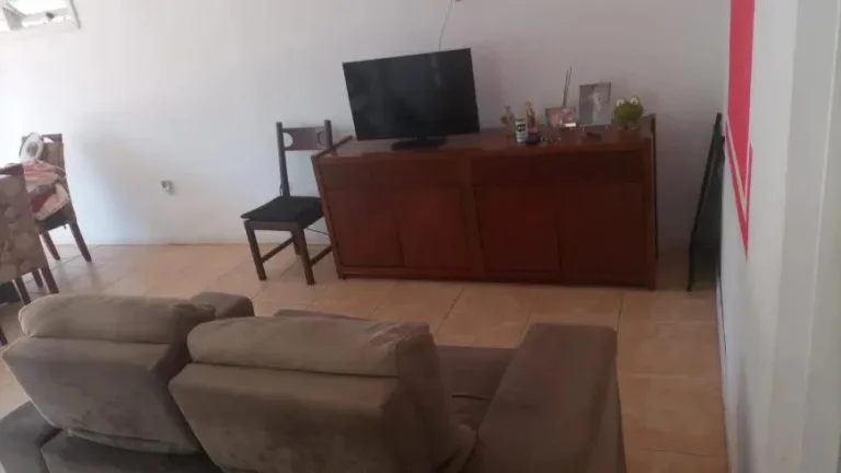 Imagem Sobrado 4 Dormitórios - Bairro Zona Nova