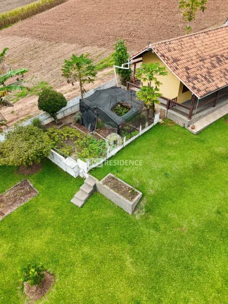 Imagem Chácara com 4.000m² de terreno e muito lazer