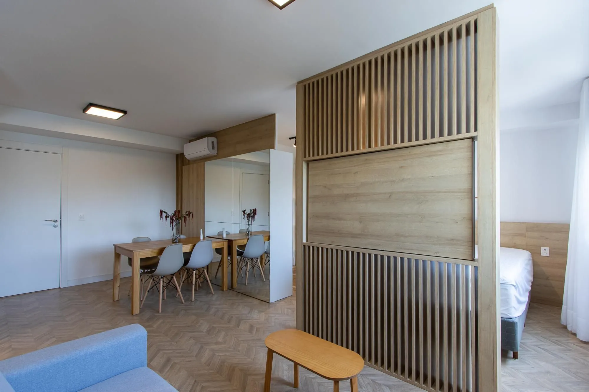 Imagem Apartamento 01 dormitório (suíte) no Bairro Petrópolis, 49m², 01 vaga e ótima localização!!!