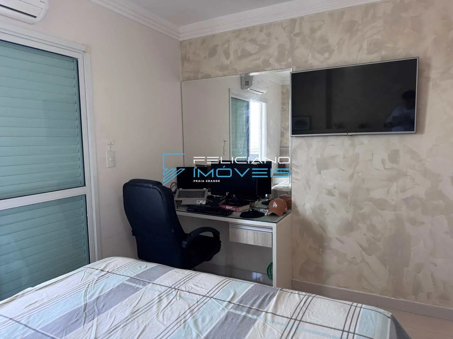 Imagem Apartamento com 2 quartos, Guilhermina, Praia Grande - R$ 745 mil, Cod: 6138