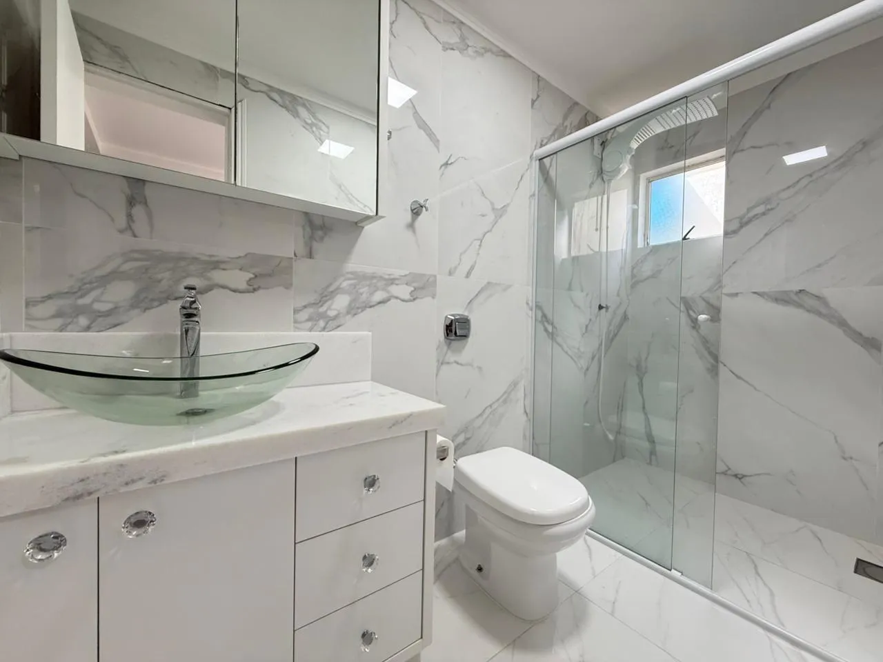 Imagem Apartamento com vista para o mar à venda com 197.02m2 por R$ 2.980.000,00