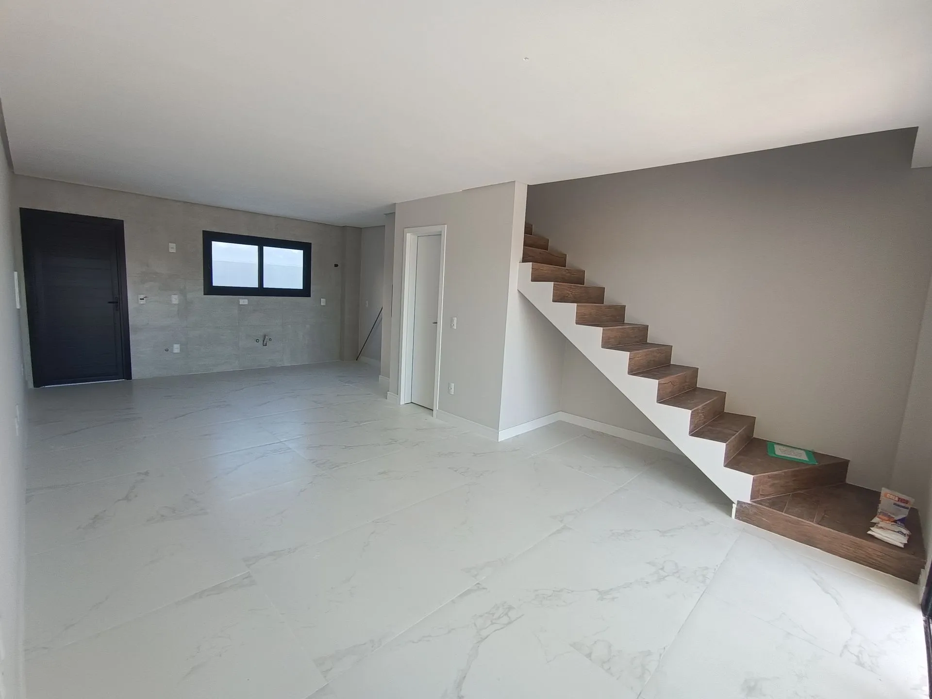 Imagem Duplex à venda em Torres, Morada Das Palmeiras, com 2 quartos, 90.55m2