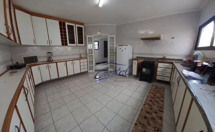 Imagem Apartamento com 4 dormitórios à venda, 210 m² por R$ 800.000,00 - Guilhermina - Praia Grande/SP