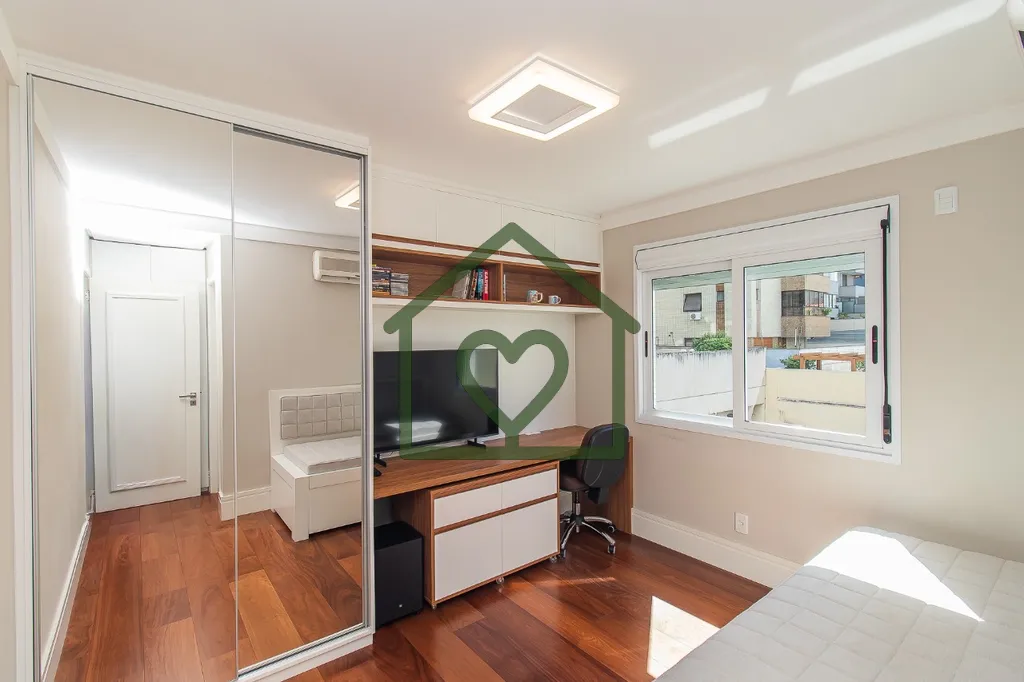 Imagem Apartamento de 3 dormitórios, 3 suites e 3 vagas no bairro Bela Vista em Porto Alegre Preço e disp...