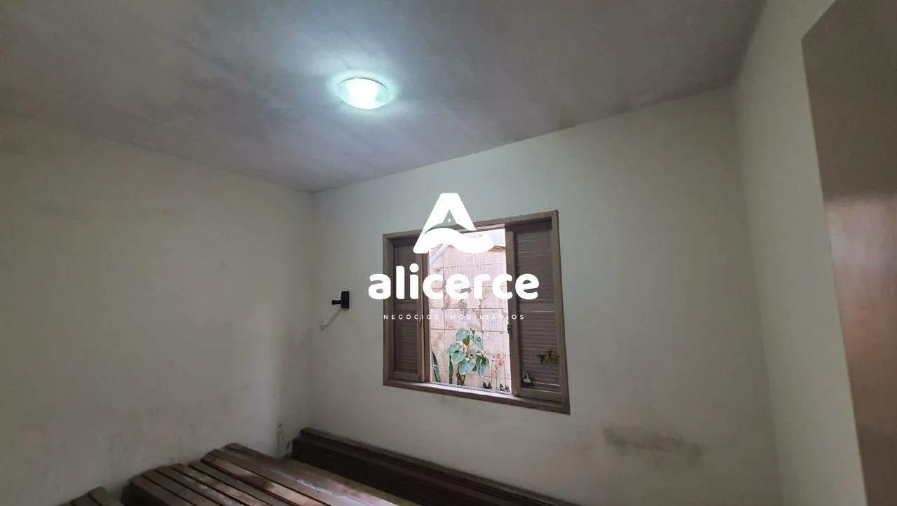 Imagem Casa à venda com 4 quartos 1 suíte, 356,47m² em Balneário Florianópolis