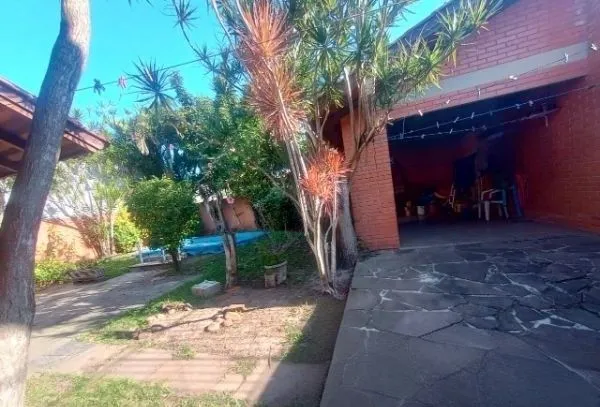 Imagem Casa em Tramandai de 3 dormitórios e 2 vagas