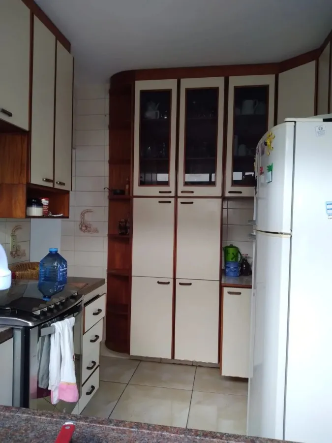 Imagem Casa para Venda em São Paulo, Jardim Regina, 3 dormitórios, 1 banheiro, 3 vagas