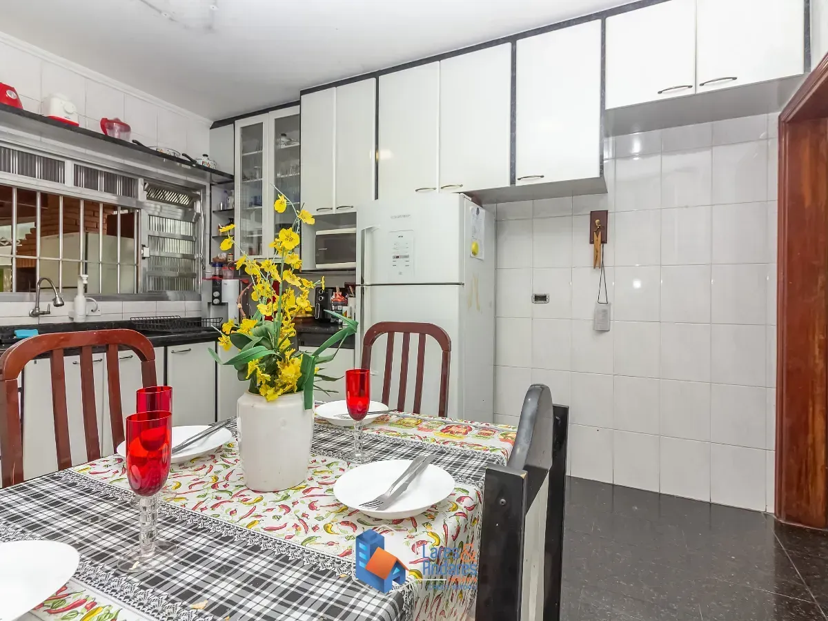 Imagem Sobrado para venda em Pirituba com 3 quartos, sendo 3 suítes, 247m²