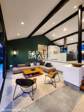 Imagem Casa para Temporada em Armação dos Búzios / RJ no bairro Alto de Búzios