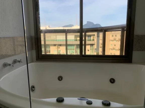 Imagem APARTAMENTO RESIDENCIAL em RIO DE JANEIRO - RJ, BARRA DA TIJUCA