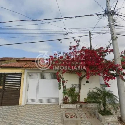 Imagem Casa para Venda em Itanhaém / SP no bairro Vila Loty