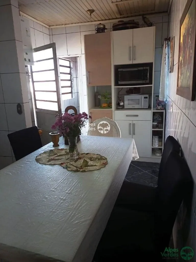 Imagem Vende-se Casa em Canela á 5 minutos da Catedral de Pedra
