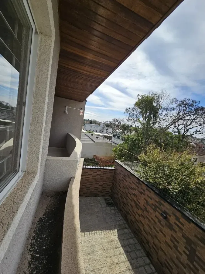 Imagem Sobrado com 3 Quartos à Venda, 151 m² em Boa Vista - Curitiba