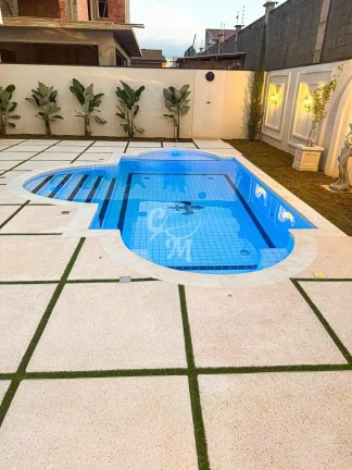 Imagem Casa com 3 Suites em condomínio fechado