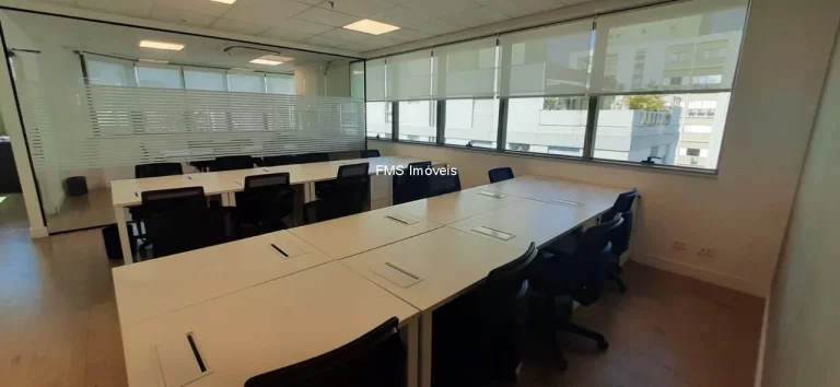 Imagem Conjunto comercial mobiliado - 182m2 no Paraíso