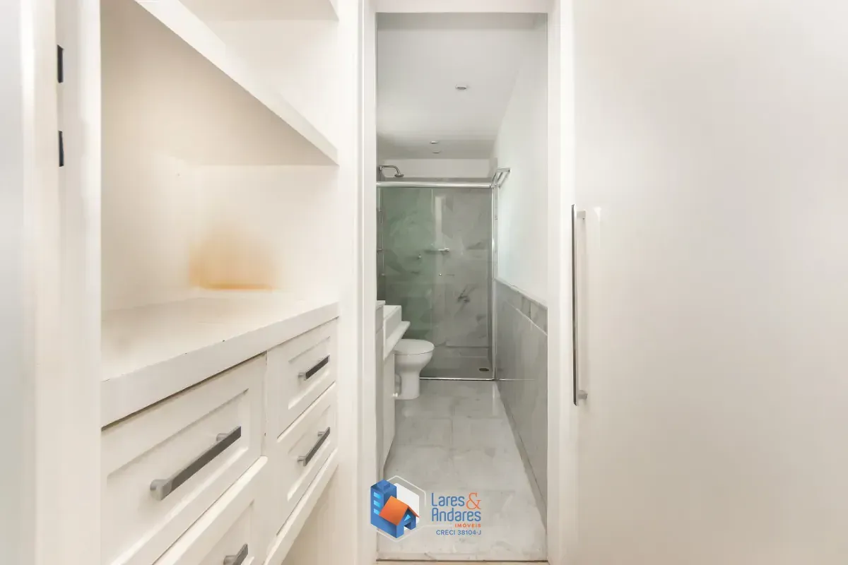 Imagem Apartamento para venda em Moema com 2 quartos, sendo 2 suítes, 138m²