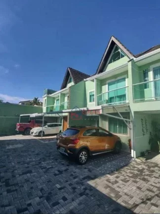 Foto do imóvel Sobrado Tríplex à Venda no Guaíra 3 Quartos, Espaço Gourmet e Muito Conforto!