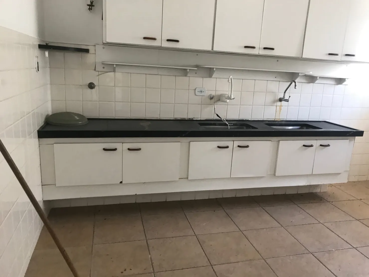 Imagem Casa à venda 4 Quartos, 1 Suite, 2 Vagas, 600.34M², Centro, Pindamonhangaba - SP