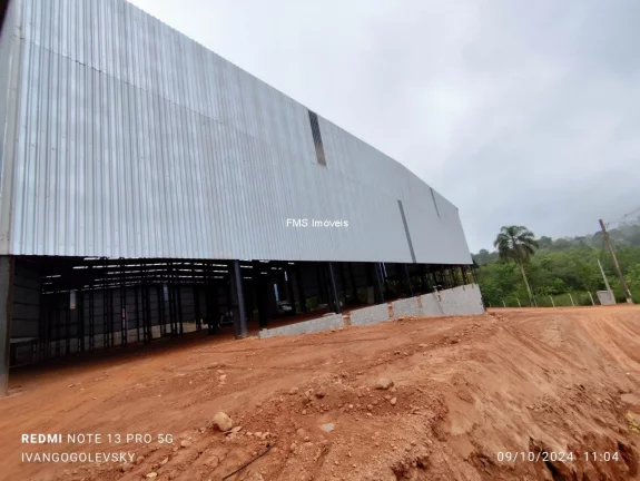 Imagem Galpão com 3620m² em Itapecerica de Serra - SP