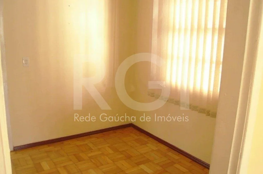 Imagem Casa com 2 Quartos e 1 banheiro à Venda, 124 m² Vila Jardim