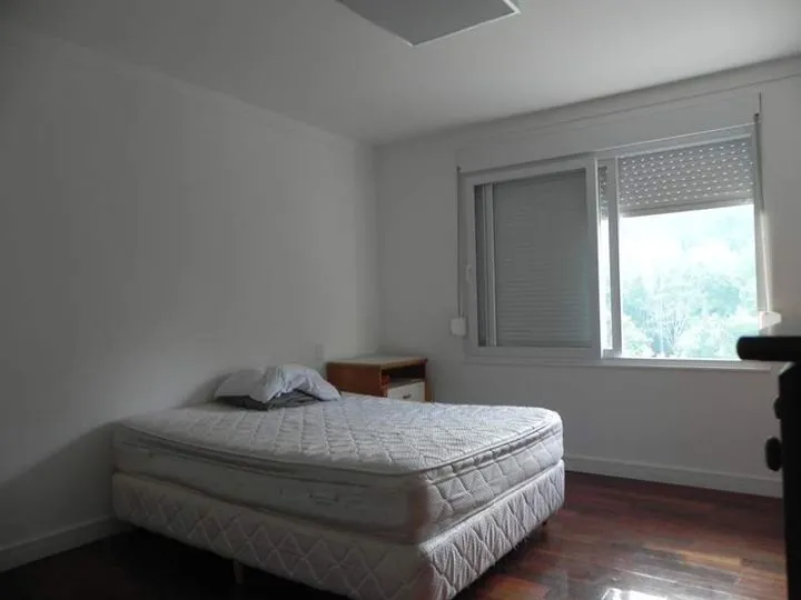 Imagem Casa de Condomínio com 5 Quartos à Venda, 500 m² em Várzea&nbsp; - Teresópolis