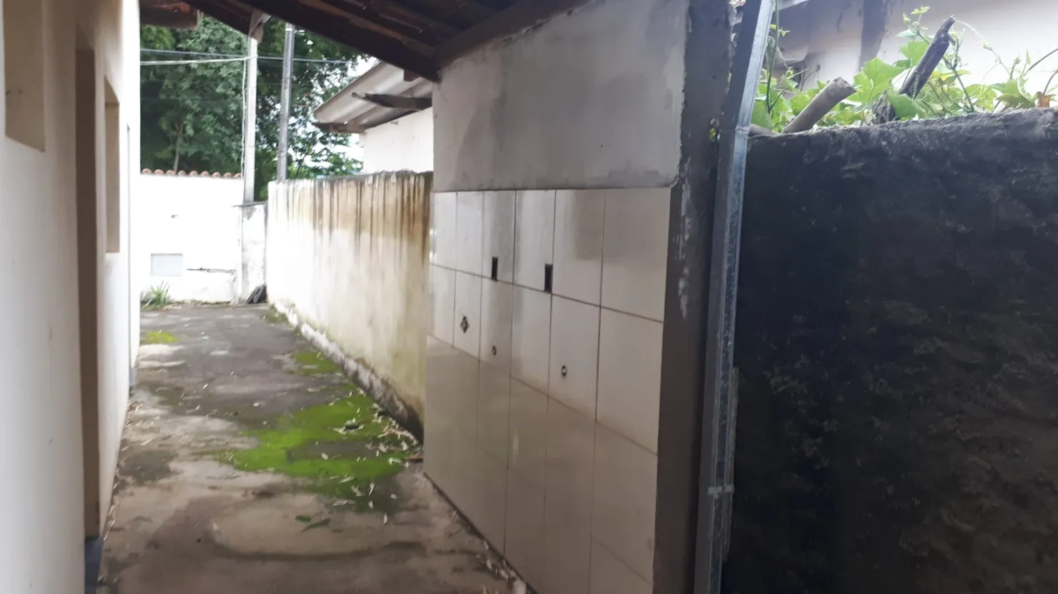 Foto do imóvel Casa à venda 2 Quartos, 2 Vagas, 210M², Vila São João, Pindamonhangaba - SP