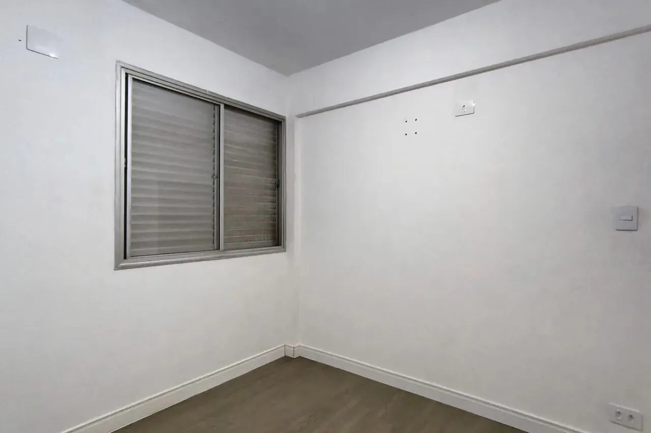 Imagem Apartamento Compacto com Vaga e Portaria 24h no Edifício Camboriú.
