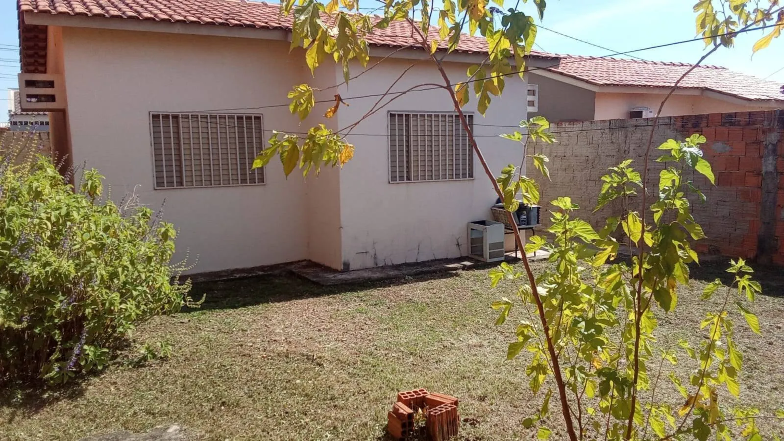 Foto do imóvel Casa 2 Quartos 1 Banheiro Residencial Alto do Cerrado em Rua Um