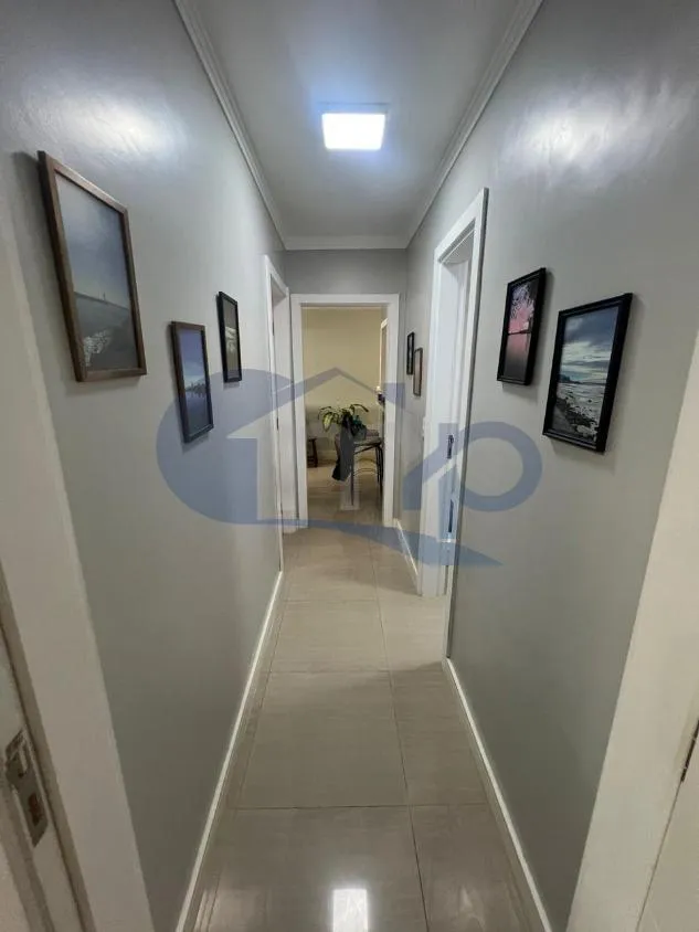 Imagem Apartamento á venda com 2 dormitórios no centro de Torres/RS