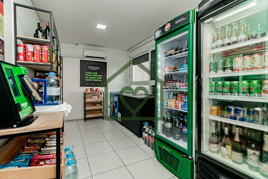 Imagem APARTAMENTO COM PÁTIO PRIVATIVO SEMIMOBILIADO 108m², 3 QUARTOS (1 SUÍTE), 2 BANHEIROS, 2 VAGAS DE...