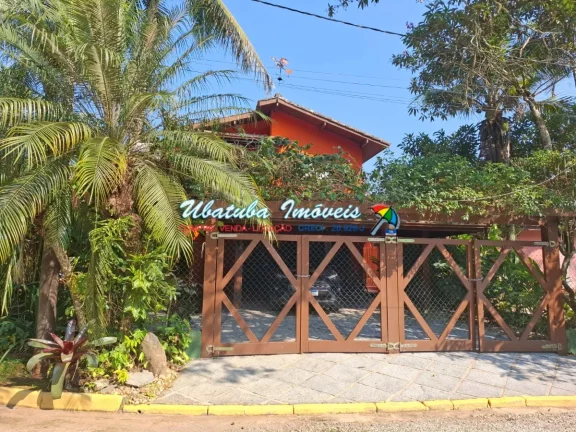 Imagem Linda casa em condomínio fechado com 04 dormitórios