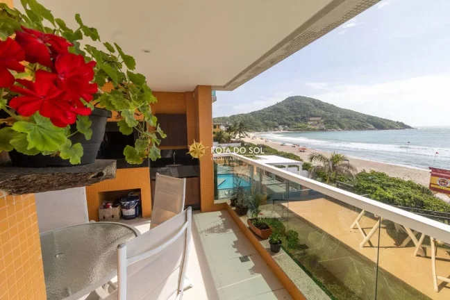 Imagem Águas de Março Residencial Cobertura frente mar Praia Quatro Ilhas Bombinhas SC