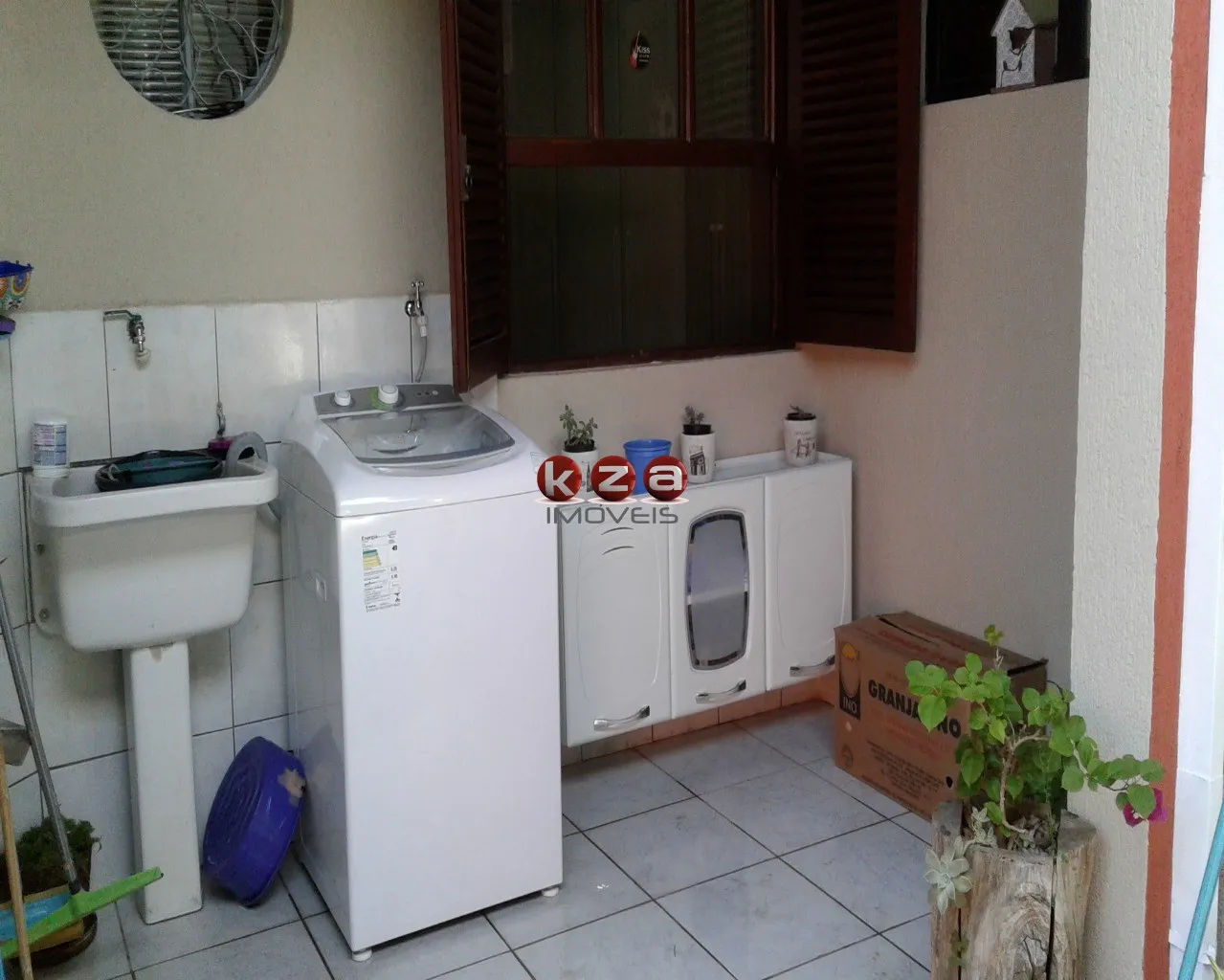 Imagem Imperdível: Casa à venda em Valinhos-SP, Vila São Sebastião - 3 quartos, 1 suite, 2 salas, 3 banheiros, 3 vagas, 170m².