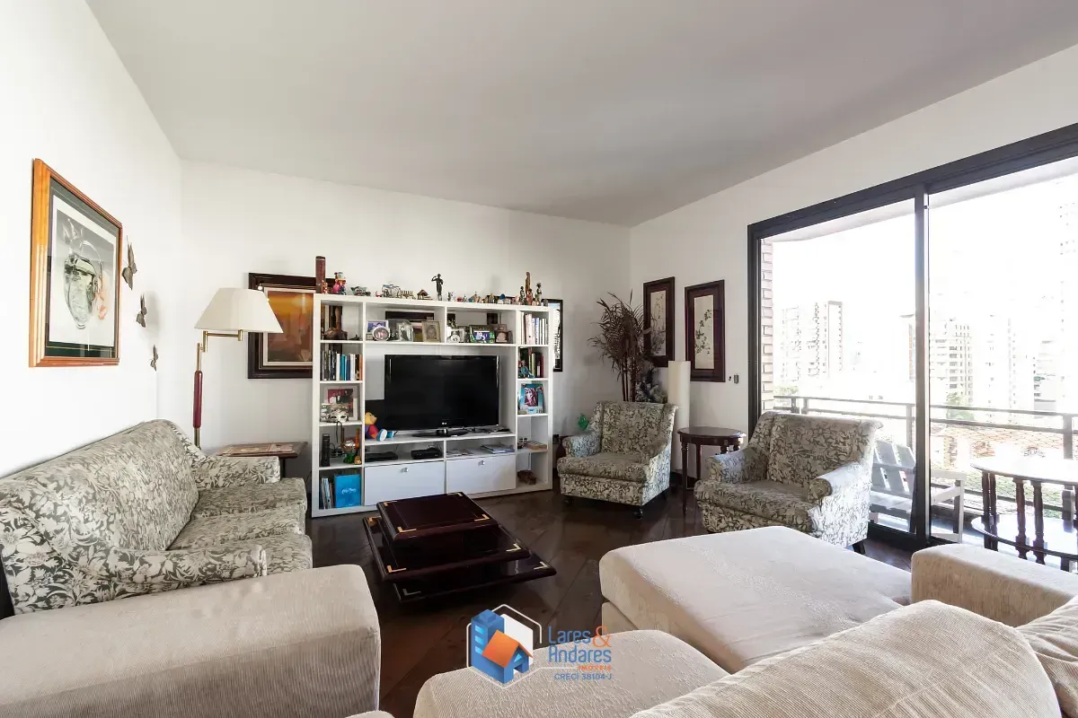 Imagem Apartamento para venda em Pacaembu com 4 quartos, sendo 2 suítes, 274m²