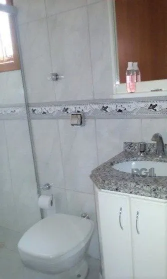 Imagem Casa em condomínio no Partenon de 3 dormitórios e vaga