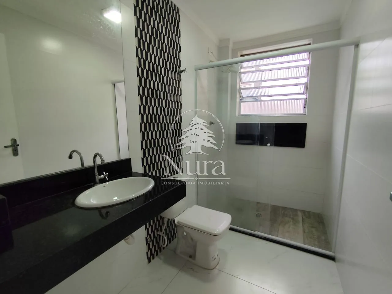 Imagem Apartamento de 2 quartos, 65m² no bairro Gonzaga, em Santos