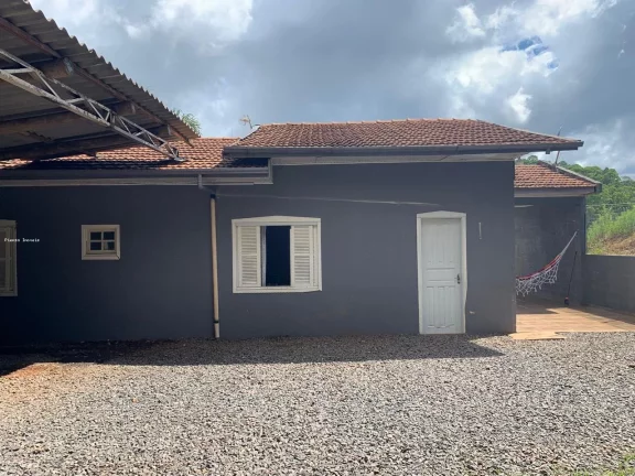 Imagem Casa para Venda em Concórdia, Cinquentenário, 3 dormitórios, 1 banheiro, 1 vaga