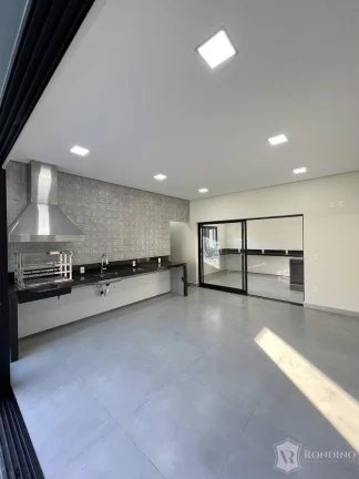 Imagem Casa t?(C)rrea com terreno de 504 m2, 04 dormitórios