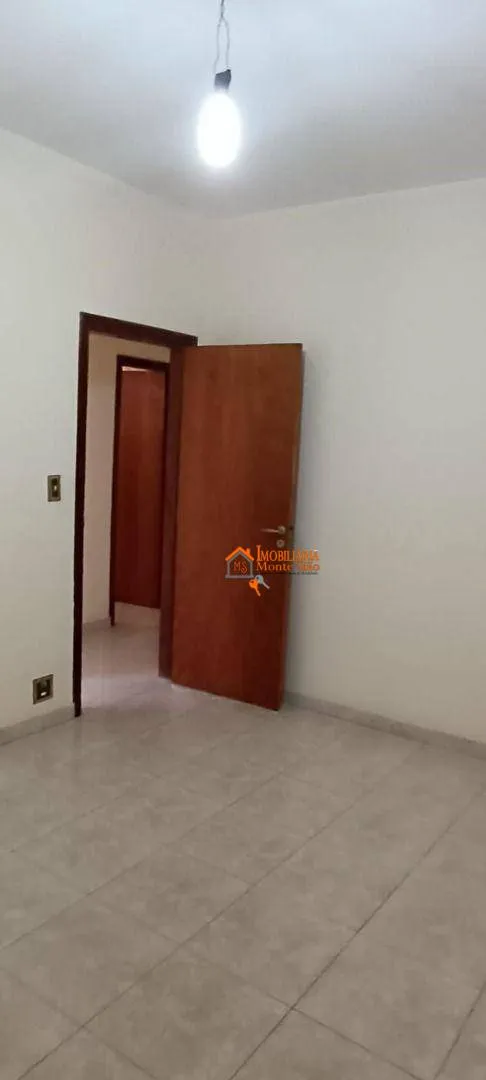 Imagem Sobrado com 5 dormitórios para alugar, 280 m² por R$ 7.040,00/mês - Jardim Tranqüilidade - Guarulhos/SP
