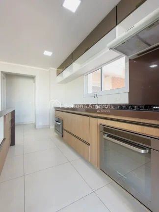 Imagem Lindo apartamento, com uma vista privilegiada. 

Com três suítes, living integrado à cozinha amer...
