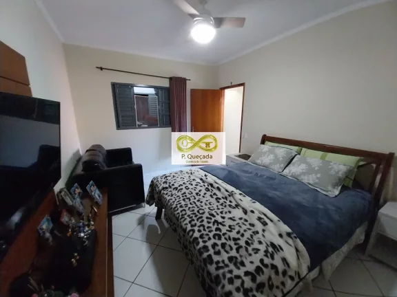 Imagem Casa disponível para venda, com 03 quartos e 02 banheiros!