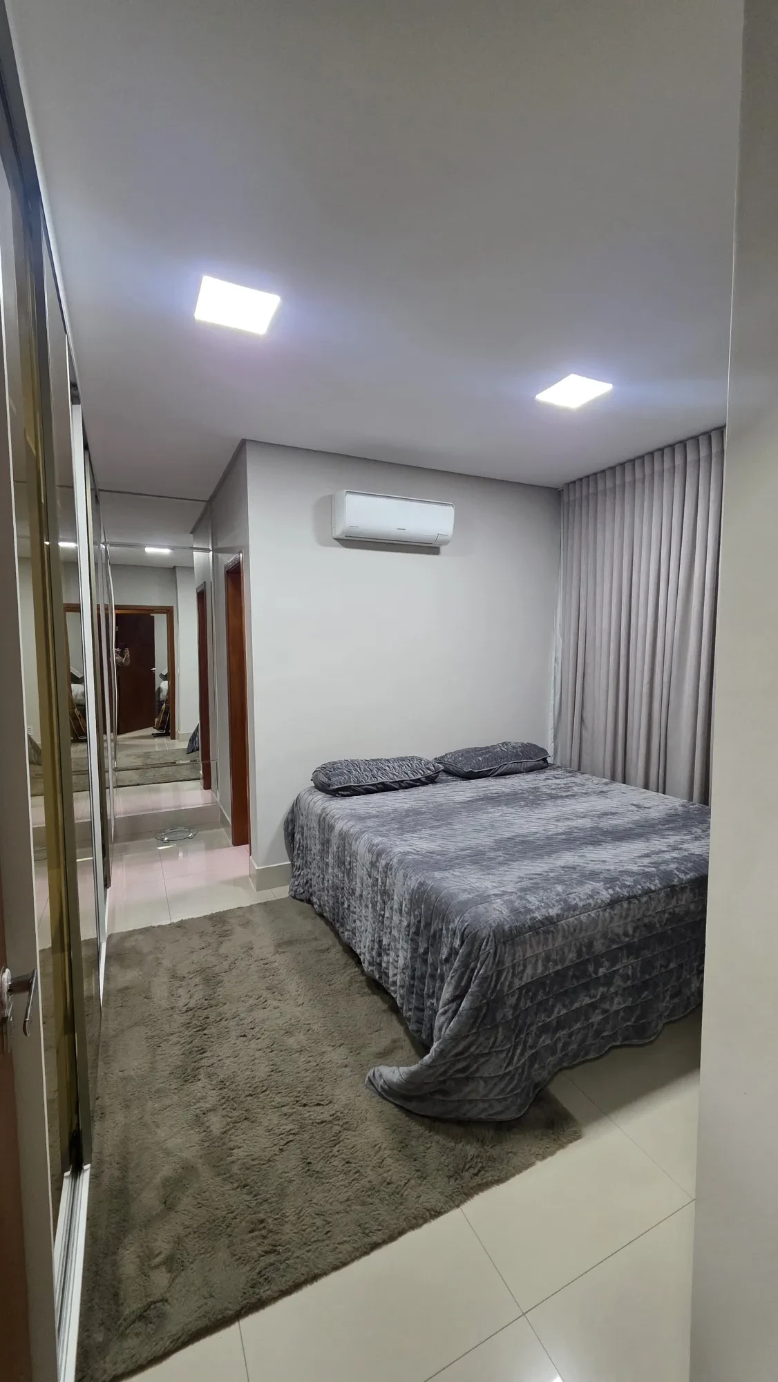 Imagem Apartamento com 3 Quartos para Alugar, 157 m² em Tancredo Neves - Cuiabá