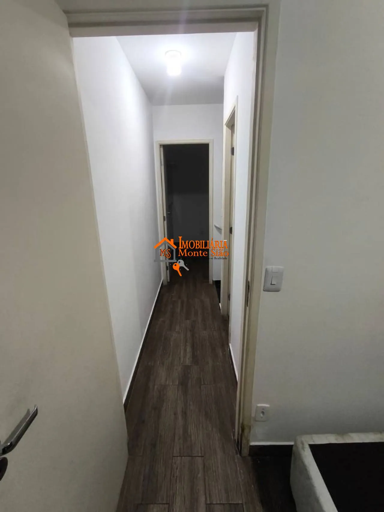 Imagem Sobrado com 2 dormitórios para alugar, 54 m² por R$ 2.614,00/mês - Água Chata - Guarulhos/SP